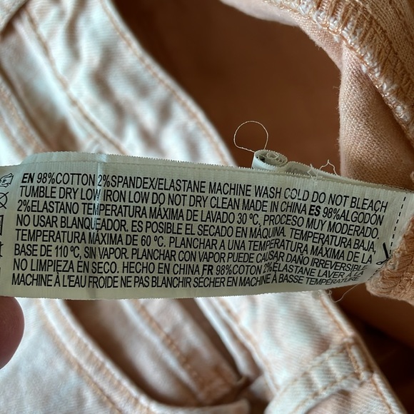 Women’s size 31 forever 21 peach Jean shorts - Picture 3 of 8